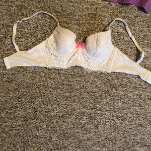 Body by Victoria lined Demi